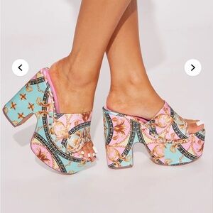 COPY - Nobody but you platform heels💕